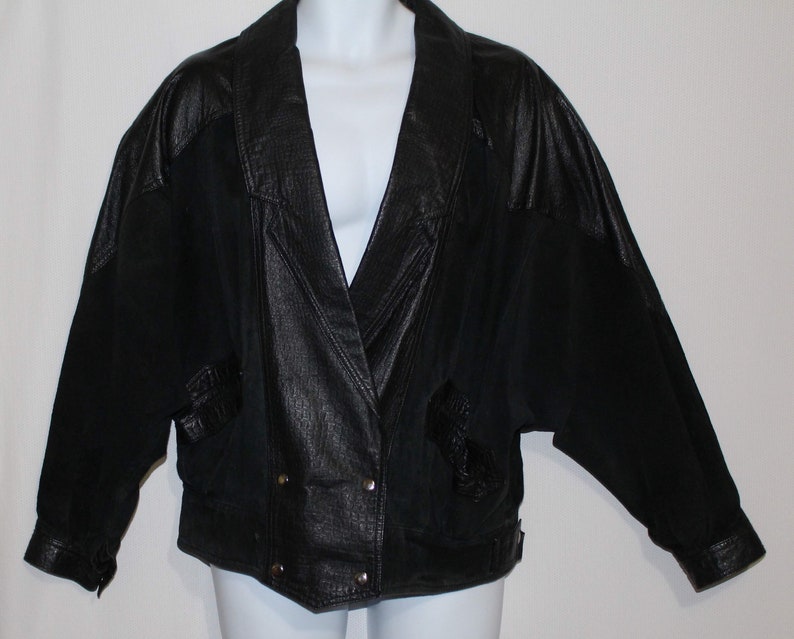 Vintage 80 S Women Black Leather Sneak Pattern Patch Jacket By G 4000 Size M - How To Sew Patch On Leather Jacket Sleeve Vintage 80 S Women Black Leather Sneak Pattern Patch Jacket By G 4000 Size M - How To Sew Patch On Leather Jacket Sleeve
