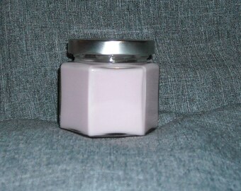 English Garden 4 oz soy candle in Hexagon Jar