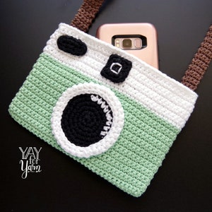 Crochet Camera Bag Pattern, Crochet Camera Pattern, Crochet Camera Purse Pattern, Crochet Instagram Purse Pattern, Crochet Polaroid Camera image 2