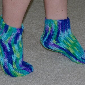 Easy Crochet Sock Pattern, Women's Socks Crochet Pattern, Crochet Slipper Pattern, Bed Socks Crochet Pattern, Stretchy Sleep Socks Pattern image 3