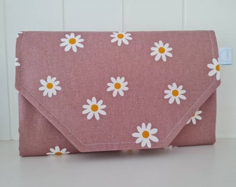 Bolso cambiador Daisy con bolsillo para toallitas - Bolso cambiador - Bolso cambiador - Monedero para pañales - Cambiador - Bolso cambiador *HECHO A PEDIDO*