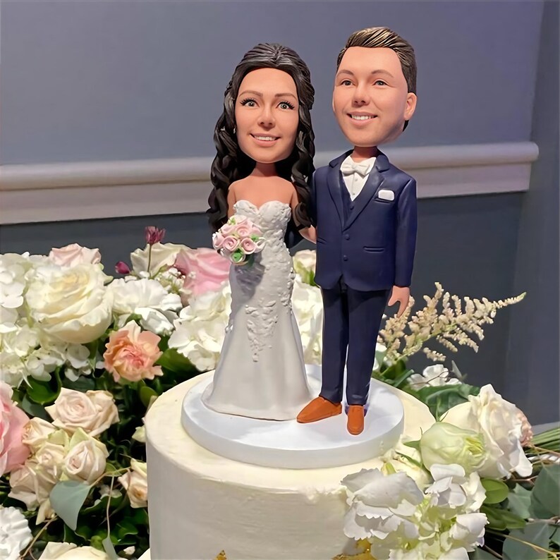 Custom Wedding Cake Topper: Personalized Bride and Groom Bobbleheads - Etsy