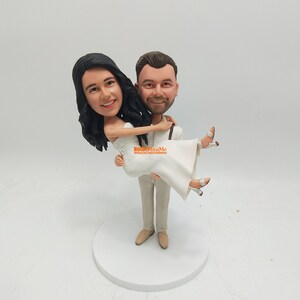 Custom Wedding Cake Topper: Bride and Groom Bobblehead