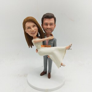 Personalized Wedding Cake Topper: Custom Couple Bobblehead Figurine