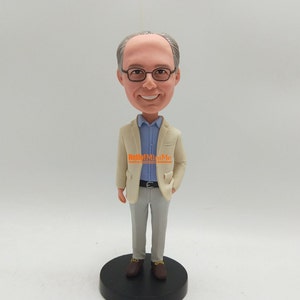 Custom man Bobblehead, Custom BobbleHead for dad, Personalized Gifts for Dad Father's Day gifts, best Anniversary Gifts for Husband -K553A