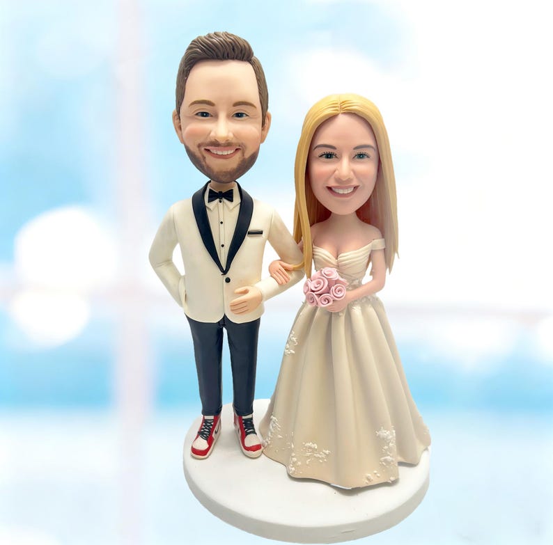 Personalized Wedding Cake Topper – Custom Bride and Groom Bobblehead ...