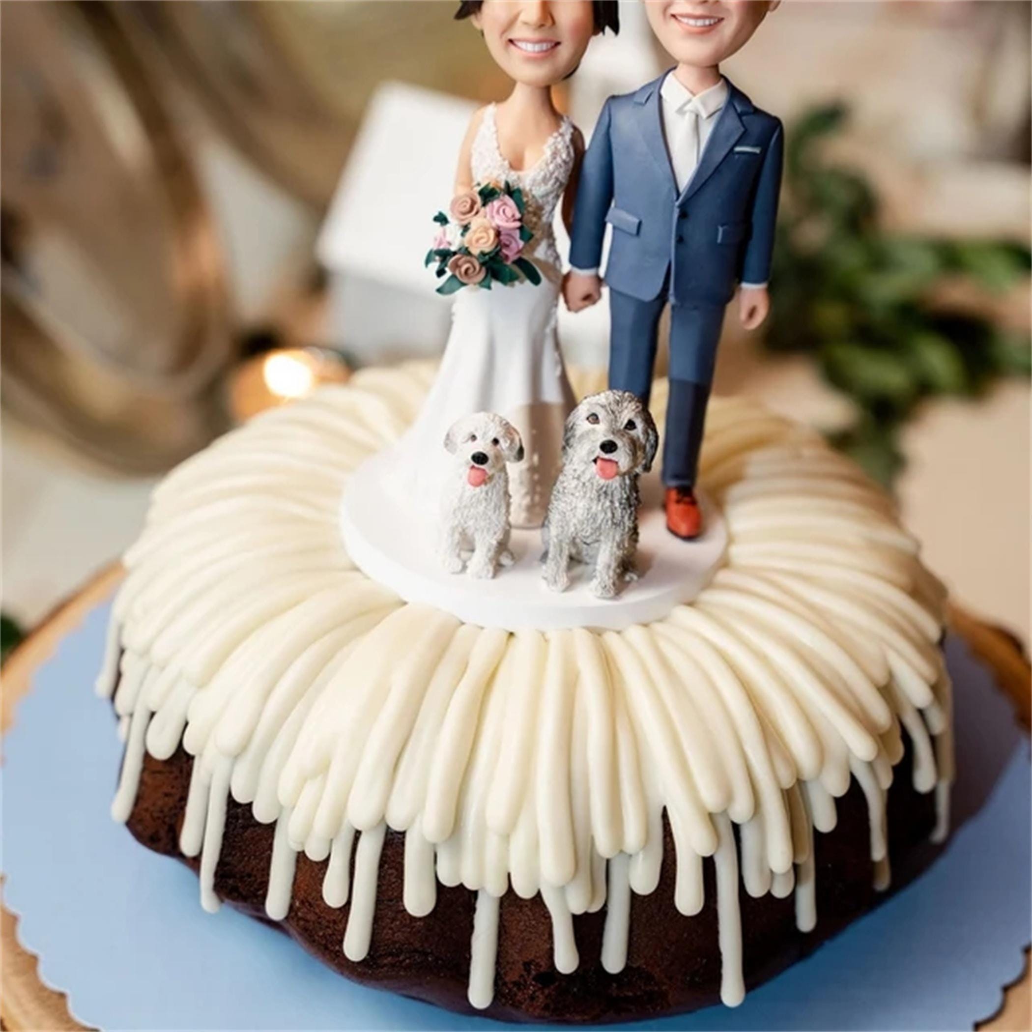 Custom Wedding Cake Topper: Personalized Bride and Groom Bobbleheads - Etsy