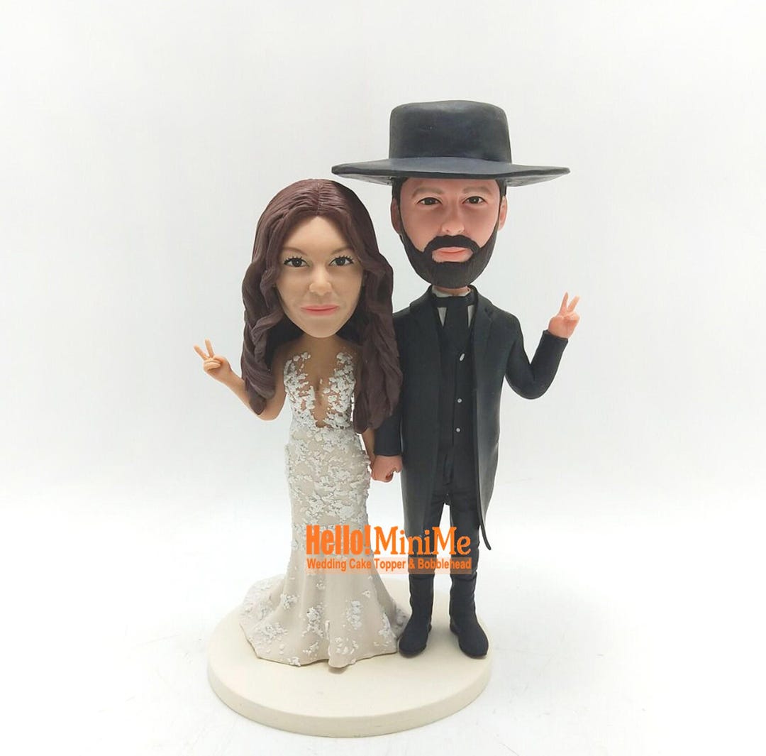 Custom Wedding Cake Topper: Personalized Bride and Groom Bobblehead - Etsy