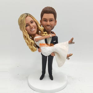 Custom Wedding Cake Topper: Personalized Bride and Groom Bobblehead