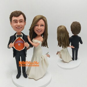 Custom Couple Bobblehead Cake Topper: Handmade Wedding Keepsake
