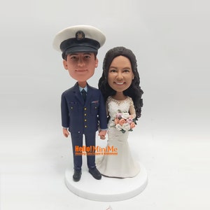Custom Wedding Cake Topper Bobbleheads: Personalized Bride and Groom Figurine