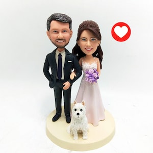 Personalized Bobble Head Wedding Cake Toppers, Best Cake Topper Wedding Figurine Gift, Custom Wedding Topper Bride and Groom with Dog -K1136