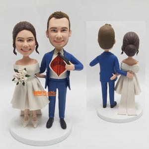 Custom Wedding Cake Topper: Bride & Groom Bobblehead Figurine