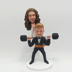wedding Couple Bobblehead, Custom Couple cake topper, custom figurine wedding cake topper, Personalized wedding topper bride and groom -K62S