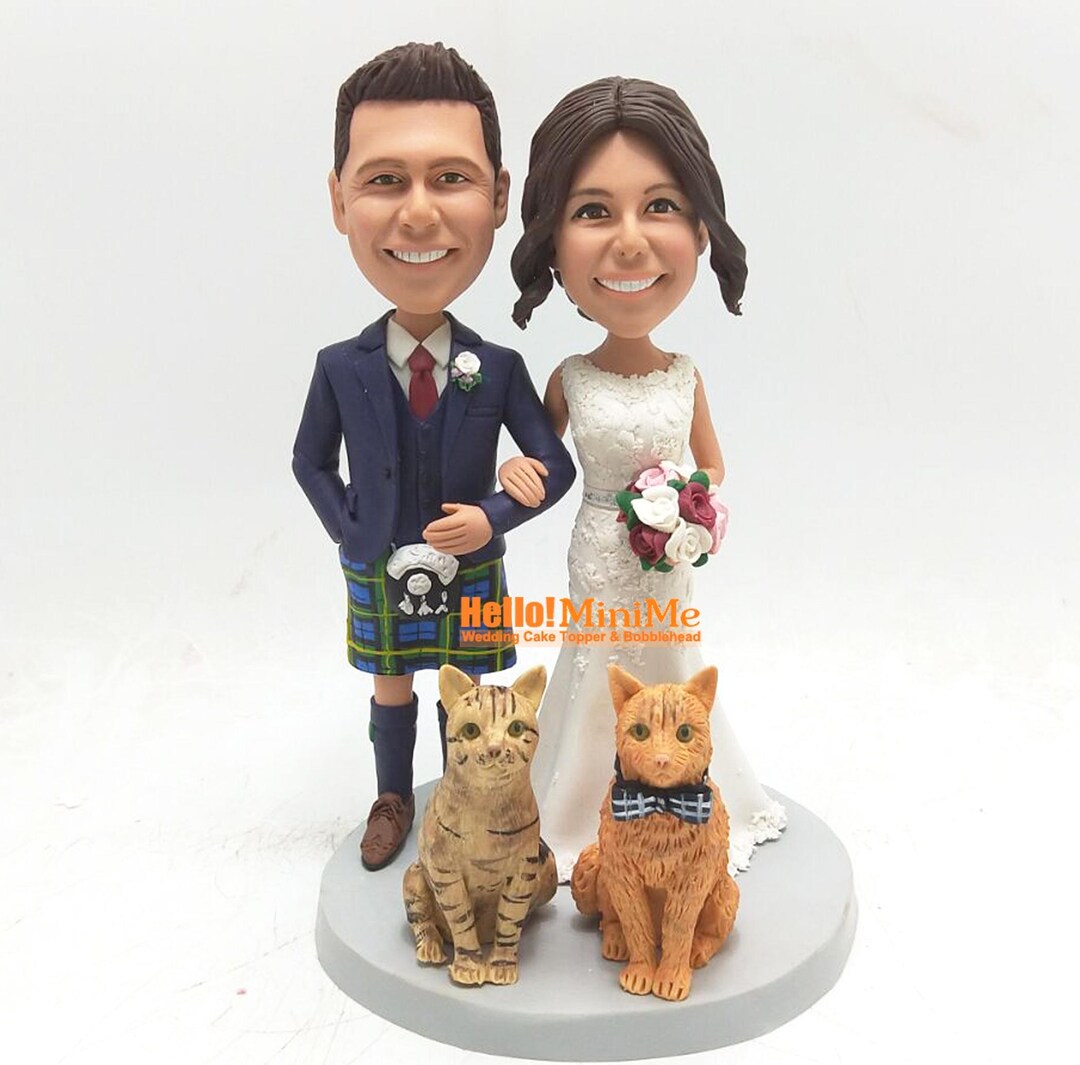 Custom Wedding Cake Topper Bobblehead: Scottish Kilt Bride & Groom - Etsy