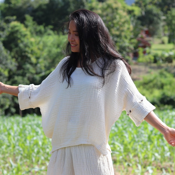 Bluse / Sommerbluse / Sommer Top / Boho Top / Minimalistisches Shirt / Kurze Bluse / Trapez Top / Leichte Baumwollbluse / Farbe Off White