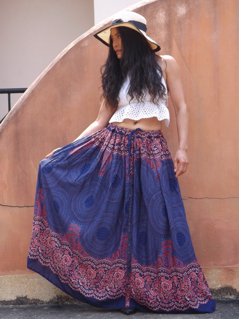 Maxi Skirt / Long Skirt/ Modest Skirt / Boho Skirt /Full Length Skirt /Soft and Floaty / Summer Skirt /Beach Skirt / Printed Fabric image 2