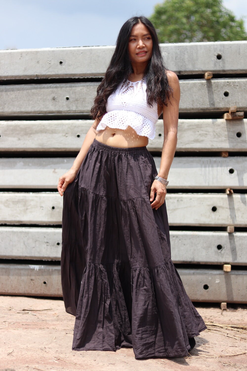 Black boho hotsell maxi skirt