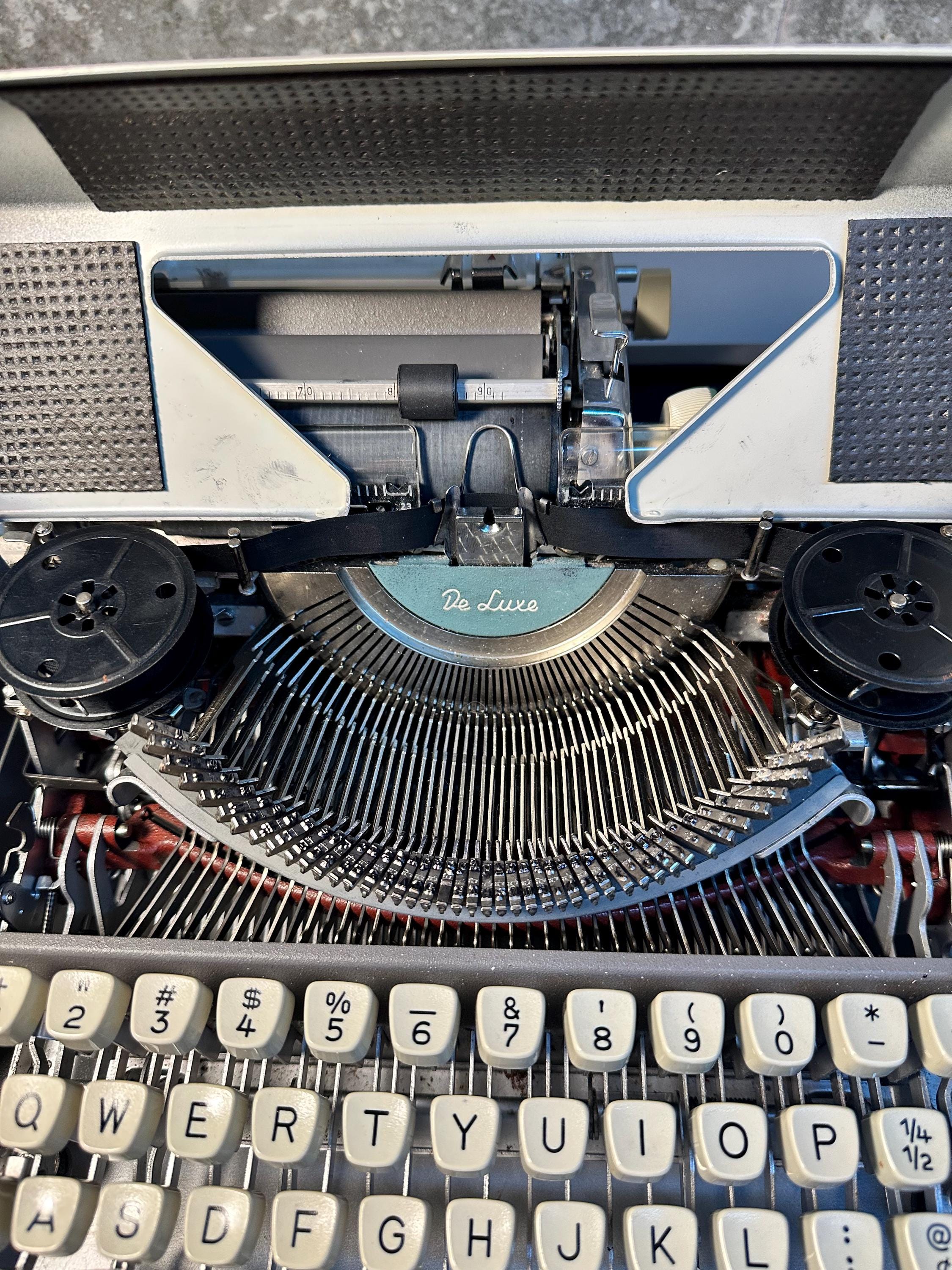 ヴィンテージ オリンピア SM9 タイプライター - Etsy 日本