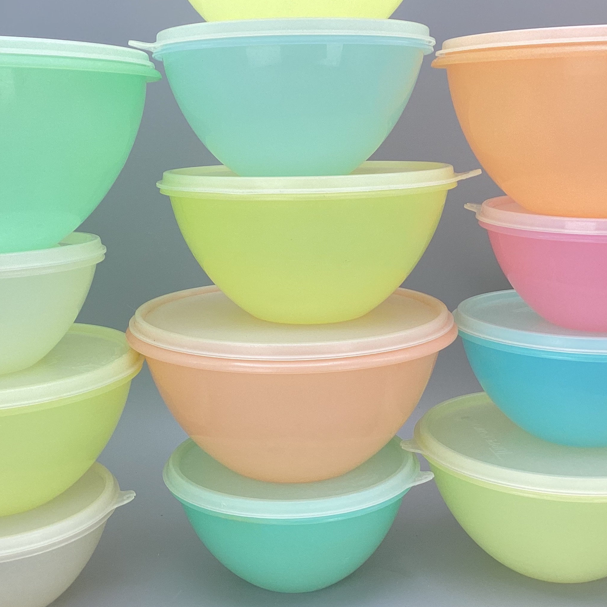 Your Choice Vintage Tupperware Mixing Bowl and Lid Sheer Pastel 