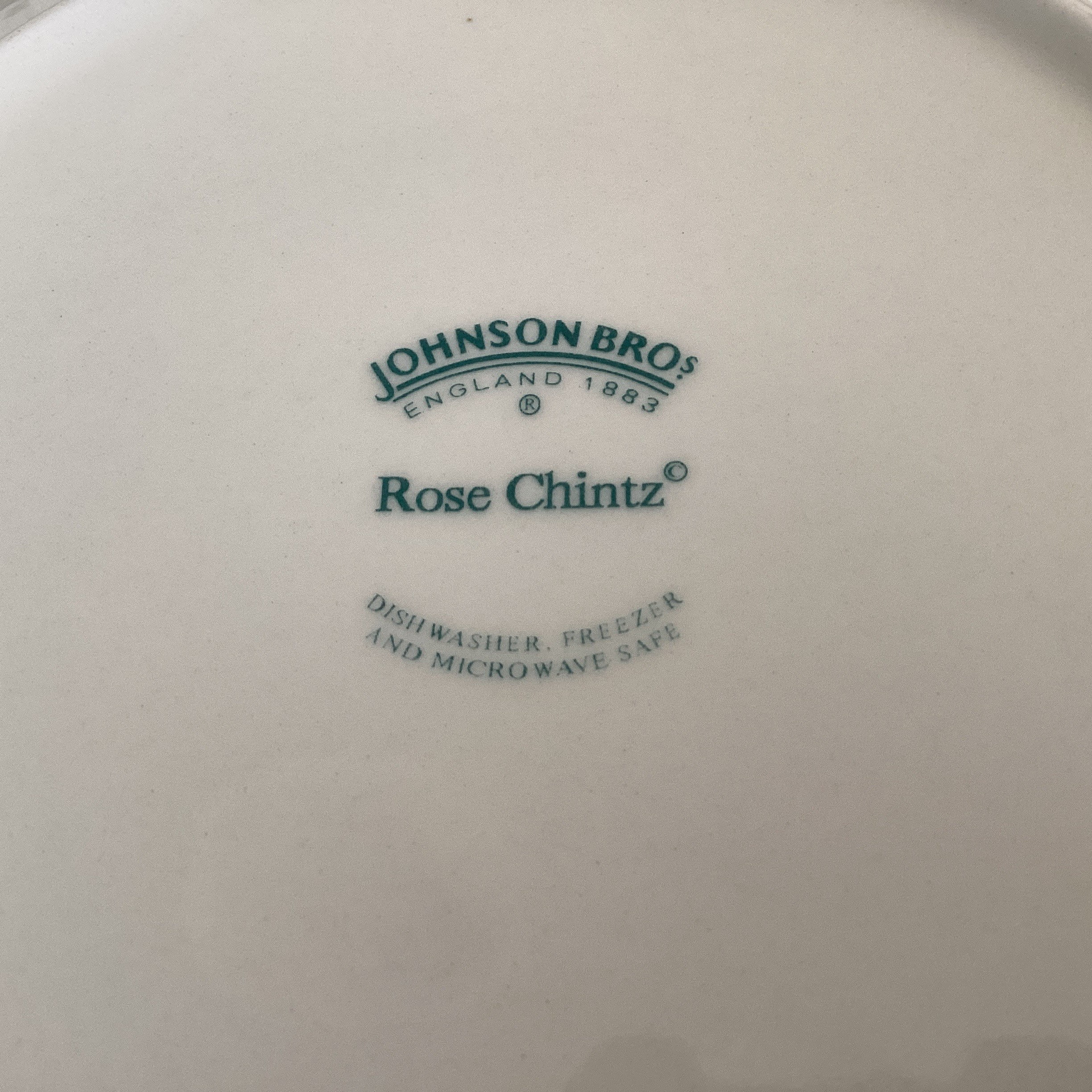 9-7/8” Vintage Johnson Brothers England “rose Chintz” Dinner Plate