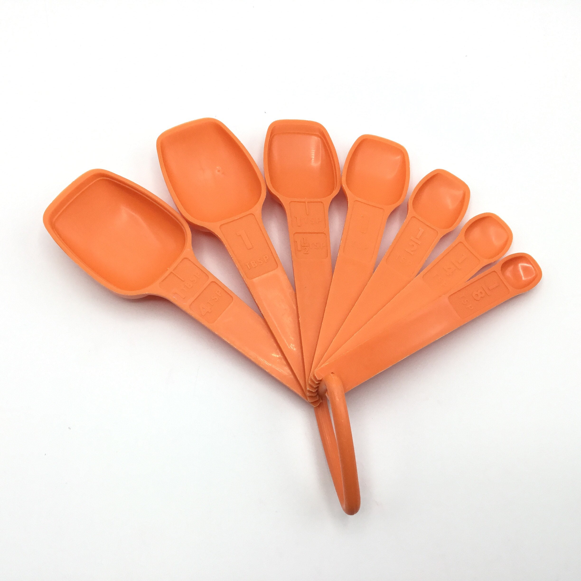 Vintage Tupperware Measuring Spoons Citrus Orange Set of 7 