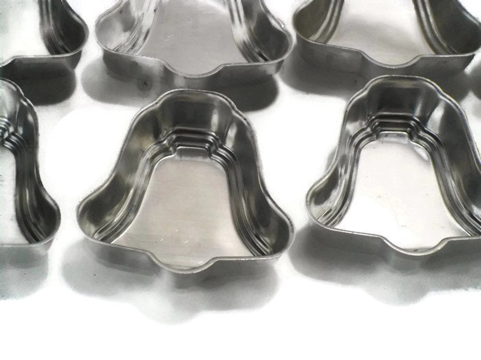 Vintage Aluminum Bell Gelatine Molds Set of 12 Jello Molds Etsy