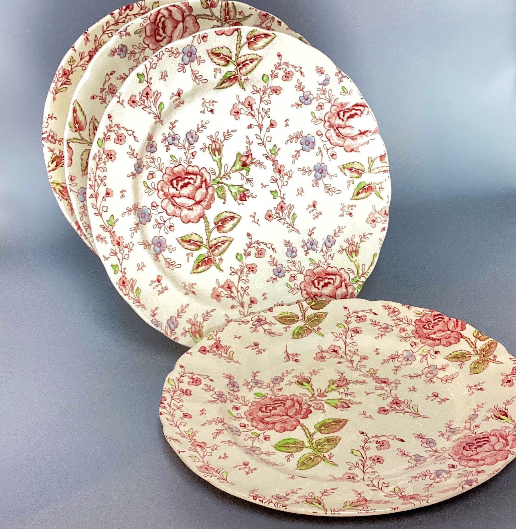 9-7/8” Vintage Johnson Brothers England “rose Chintz” Dinner Plate