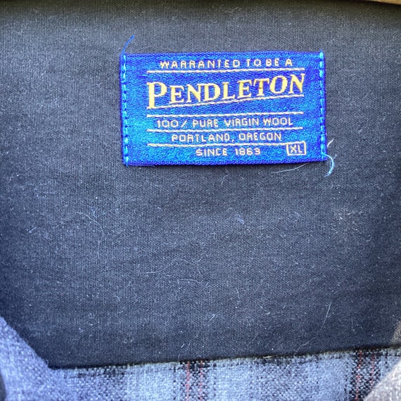 X Large Pendleton Wool  Shirt * Gray Black and Red - image 5