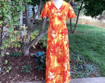 Vintage Hawaiian Dress