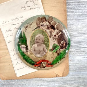 Antike Zelluloid Baby Trauer Foto In Memoriam 6 Zoll Knopf Display Rahmen