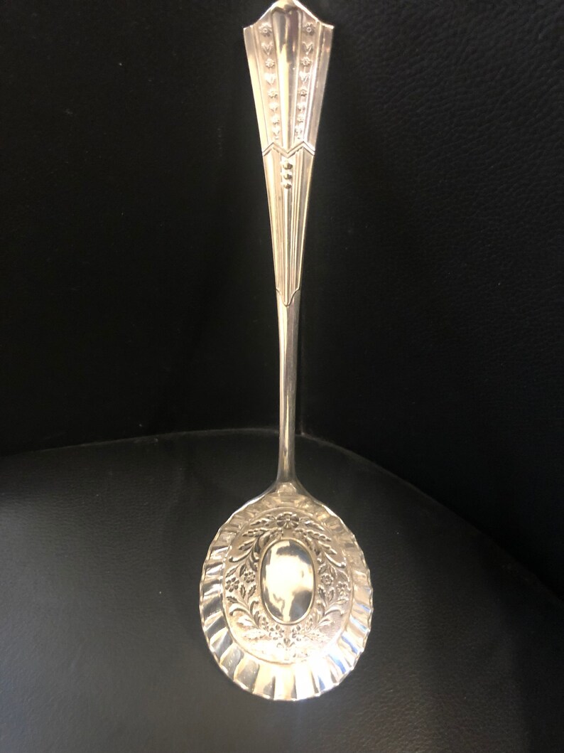 Cooper Bros Sheffield 1920s30s Art deco floral top quality silver plate serving spoon Sheffield plate ornate fruit serving spoon