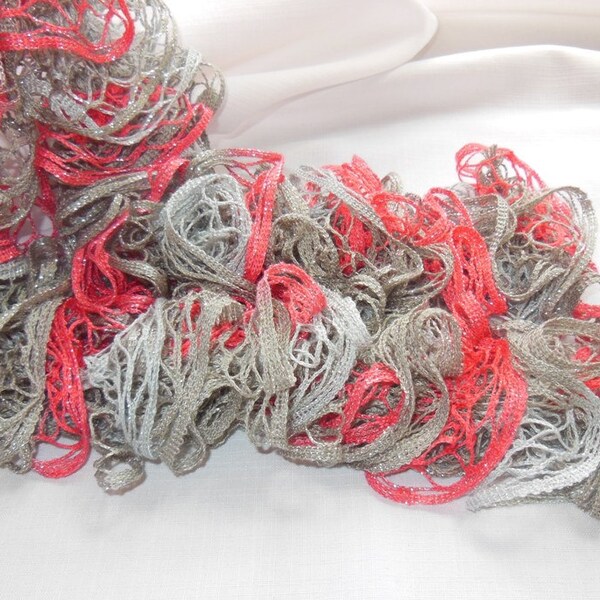 Ruffle Scarf Shimmering fishnet sashay scarf