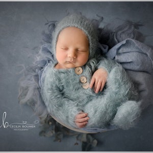 Footed sleeper, newborn photo prop, 18 colors to choose from image 7