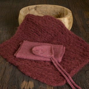 Alpaca Newborn Set: Knit Bonnet, Wrap & Fluffy Blanket - Photo Prop