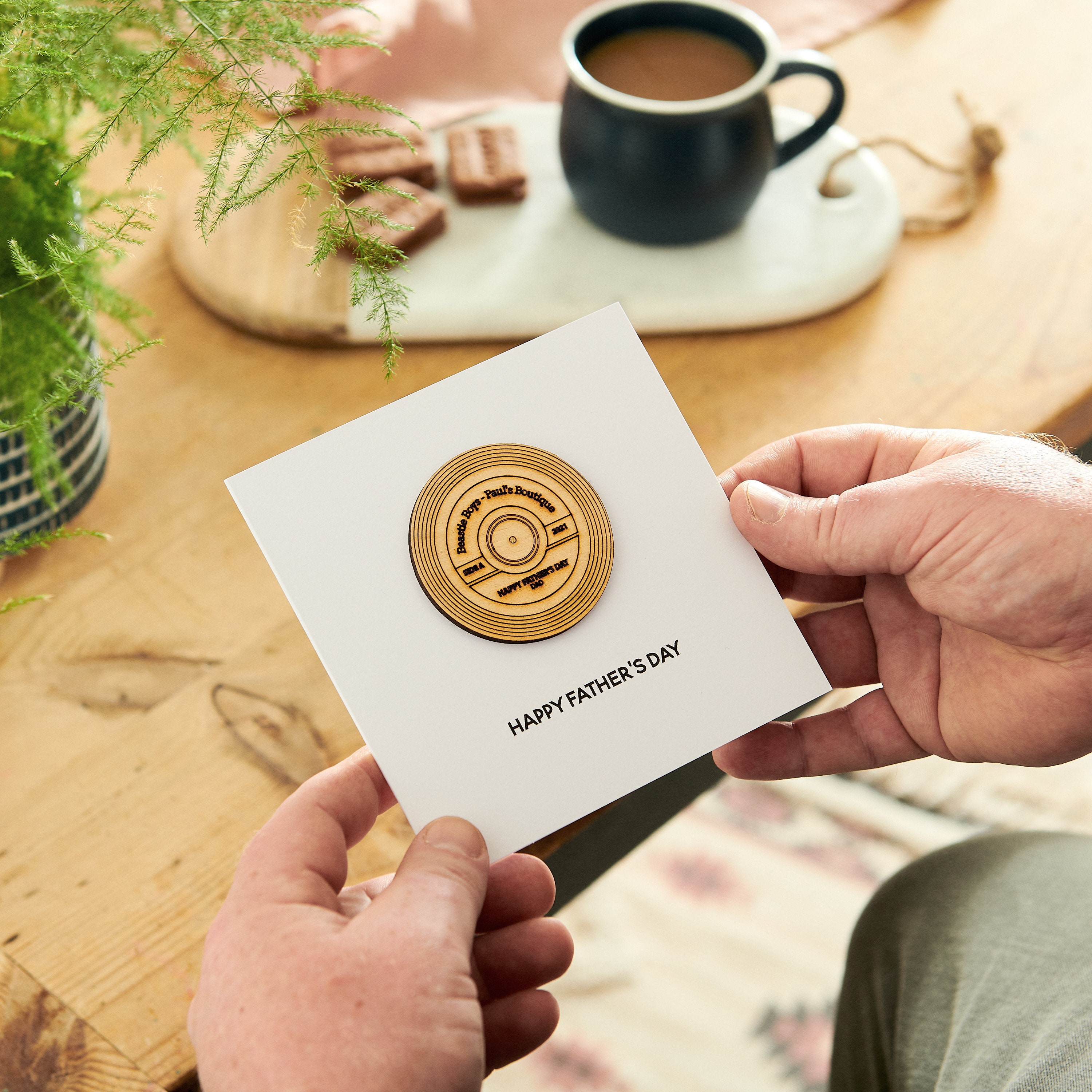 Personalised Wooden Vinyl Record Keepsake Card | Father's Day Gift for Dads & Grandads | Custom Music Father's Day Card