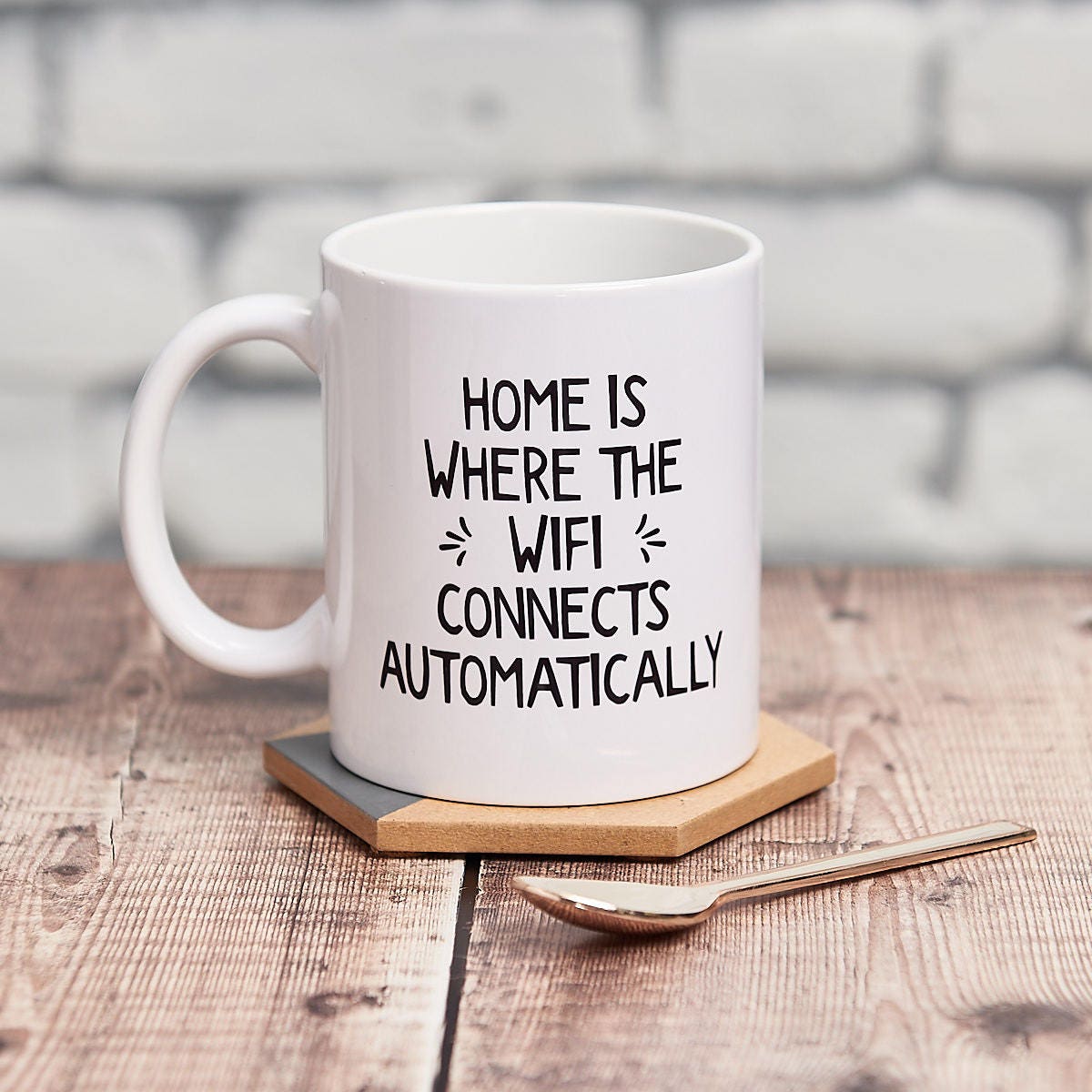 Accueil Est L'endroit Où Le Wifi Se Connecte Automatiquement Tasse