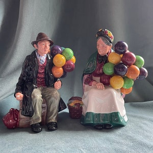 Vintage Royal Doulton England Man & Woman Balloon Seller Figurines Pair