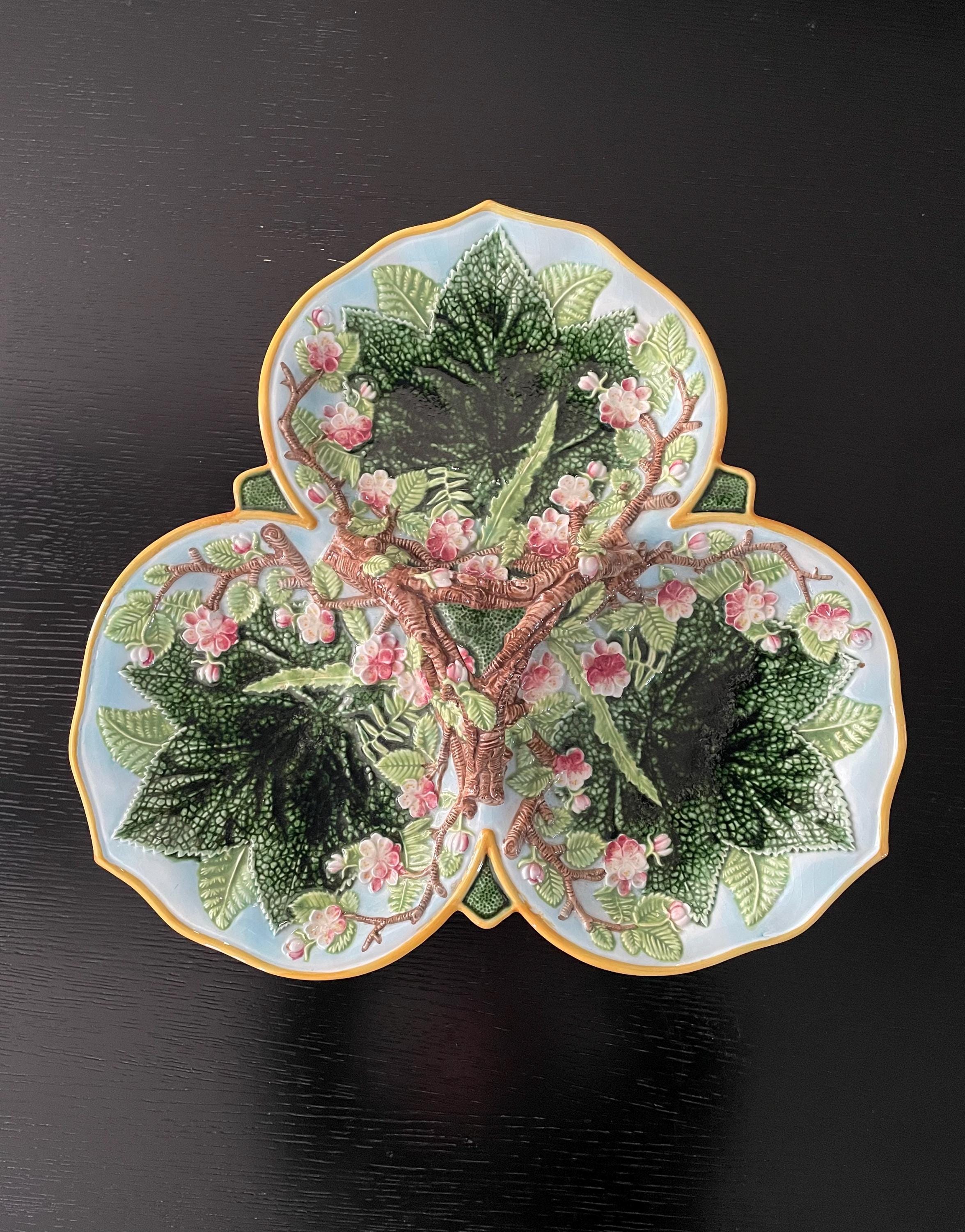 Mottahedeh Museum Reproductions Majolica 3 Part Floral Branch