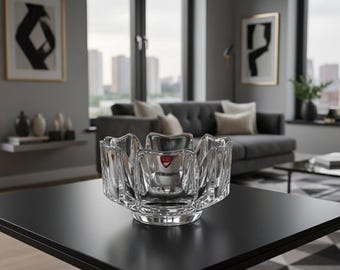 Orrefors Sweden Lars Hellsten Medium Sized 6 Panel Corona Lead