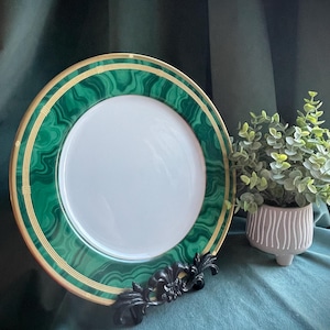 Christian Dior Gaudron Malachite Green and 22K Gold Bone China
