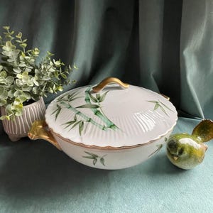 Vintage Gold China Asian Bamboo Porcelain Covered Casserole Dish