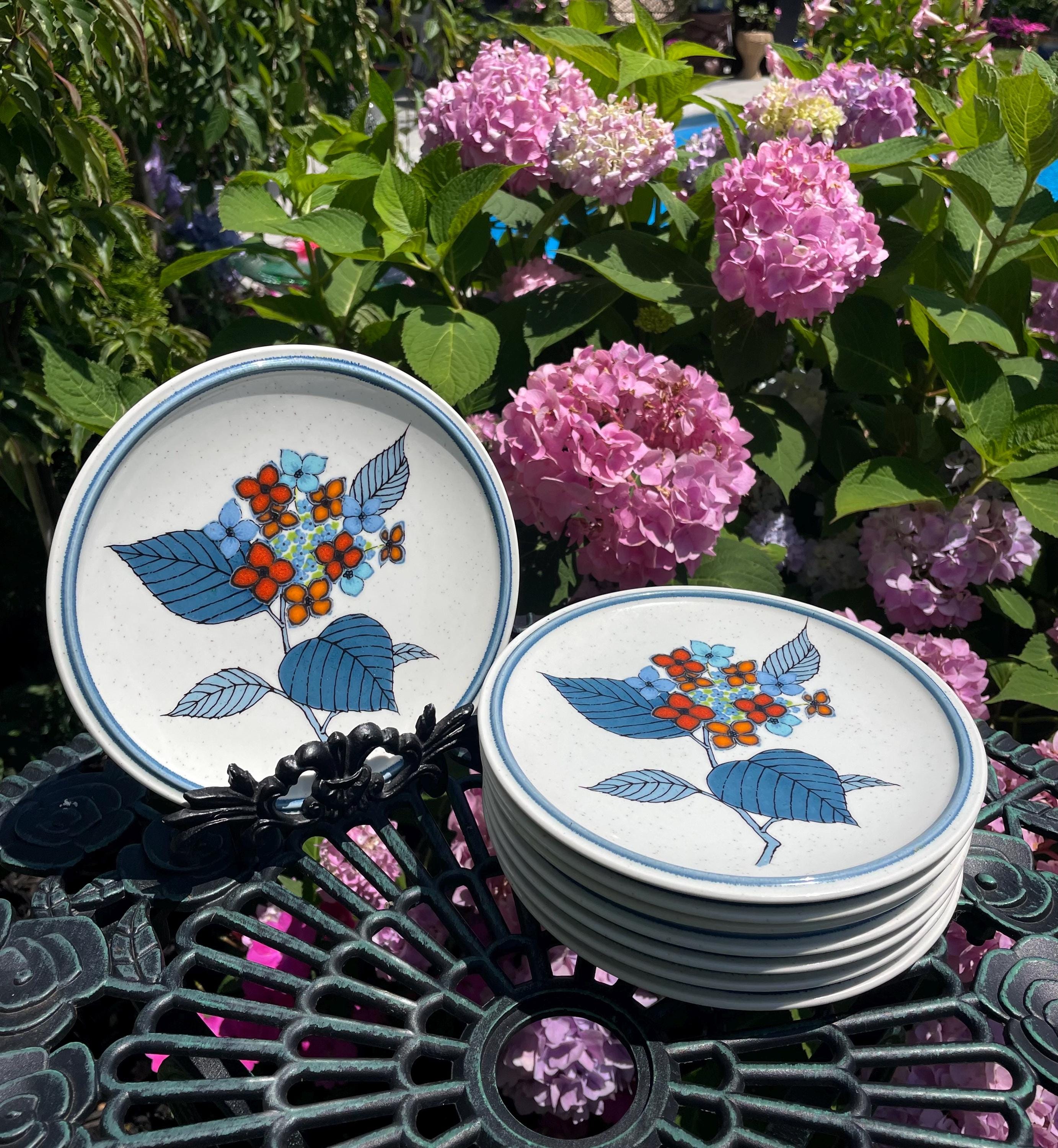 Vintage Mikasa Cordon Bleu Hydrangea Appetizer, Salad or Dessert