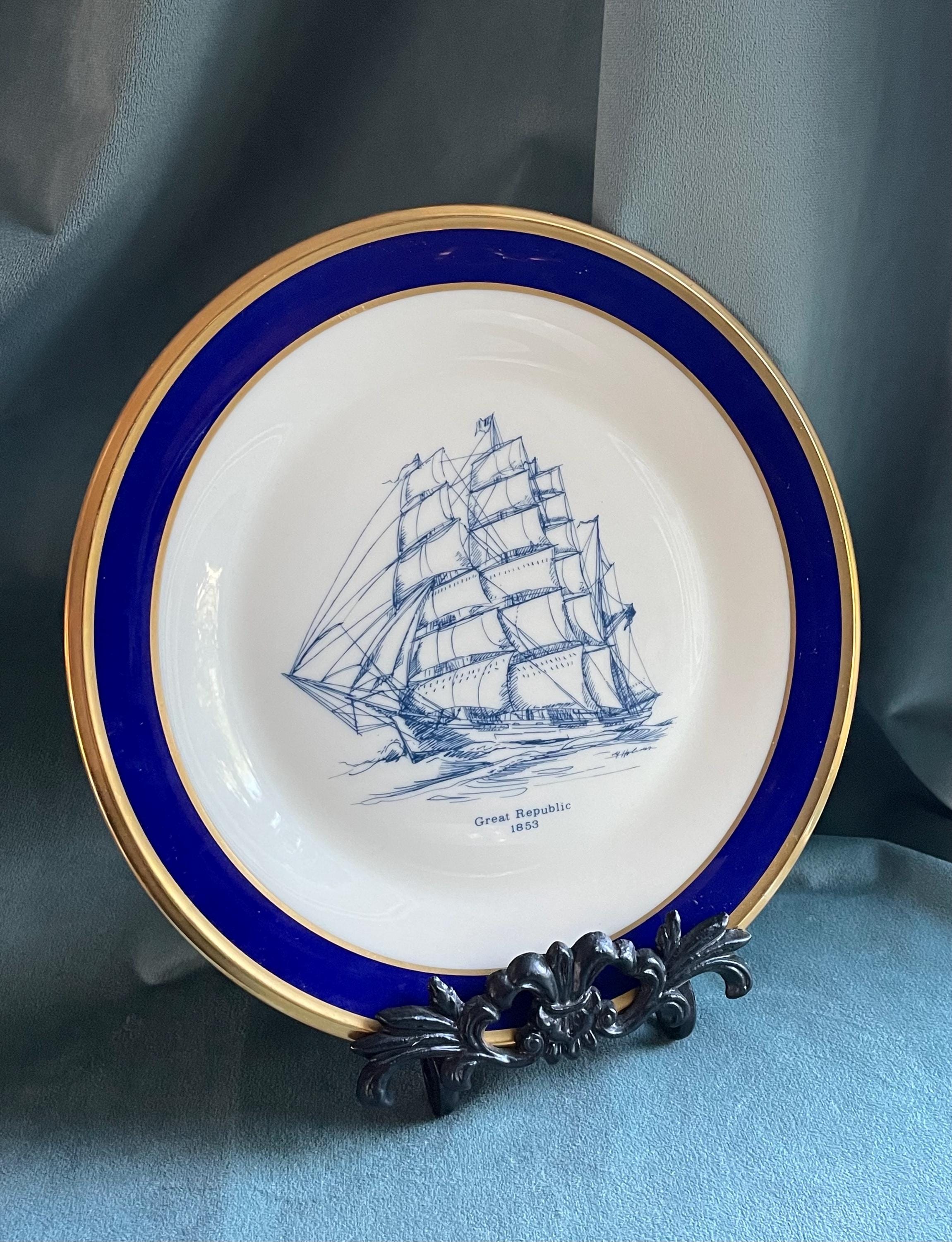 Lenox Special Great Republic 1853 Clipper Ship Decorative Porcelain Plate with Cobalt Blue & Gold Border