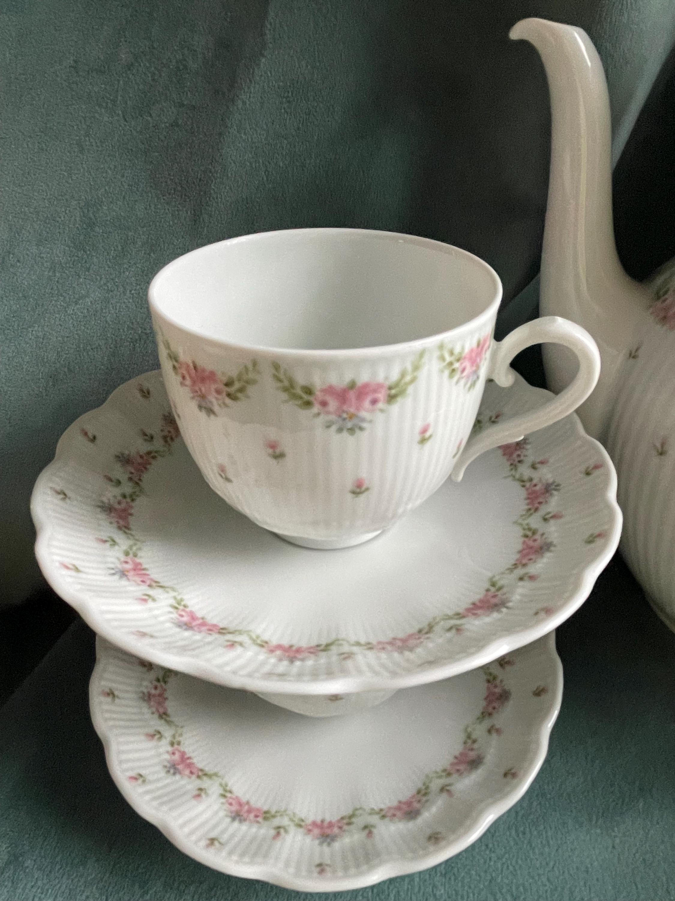 Vintage Kaiser Romantica Porcelain Coffee Set: Floral Marseille