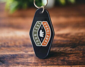 Custom Retro Hotel Keychain, Retro Scene