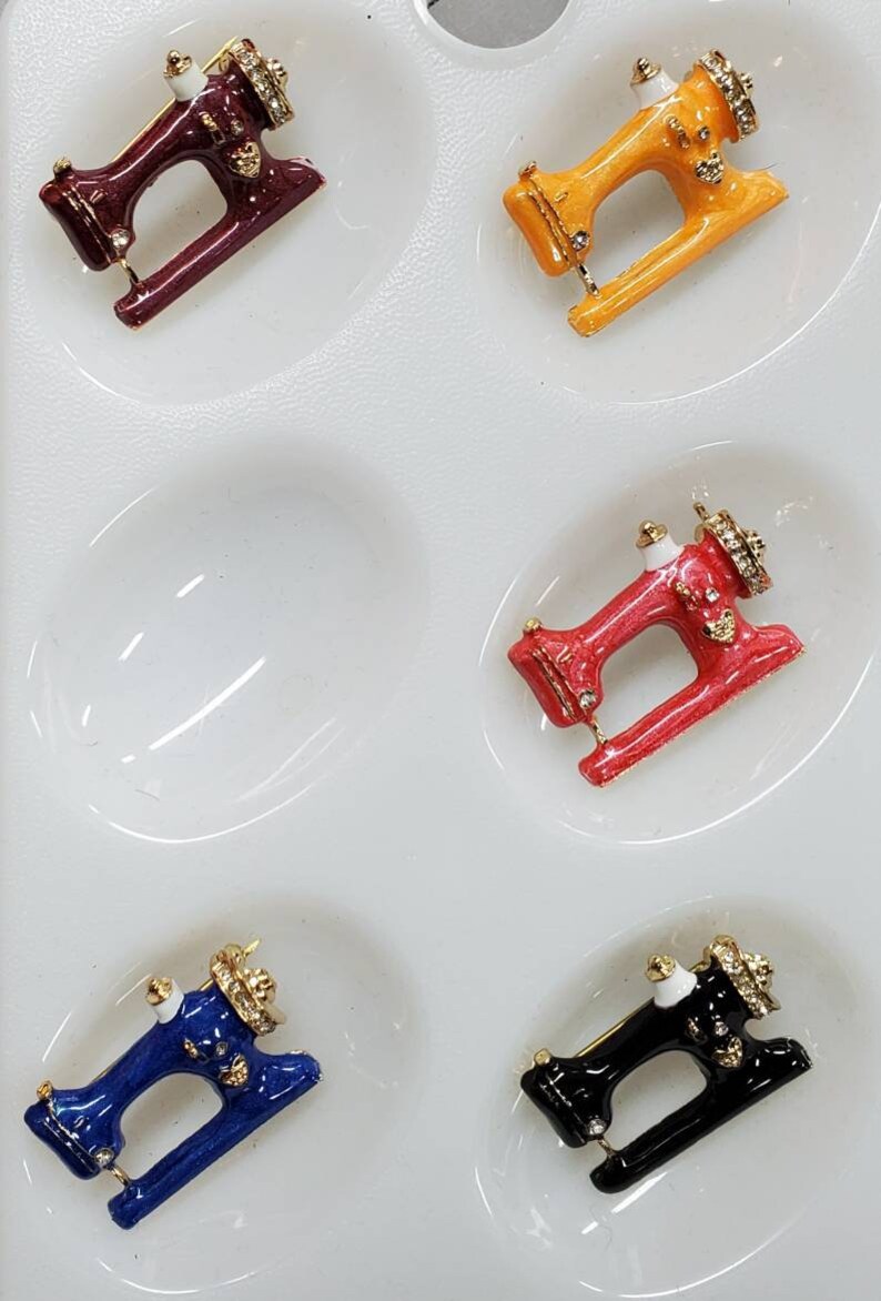 SWEET Tiny Sewing Machine Lapel Pin or Broach. Metal Base With Etsy