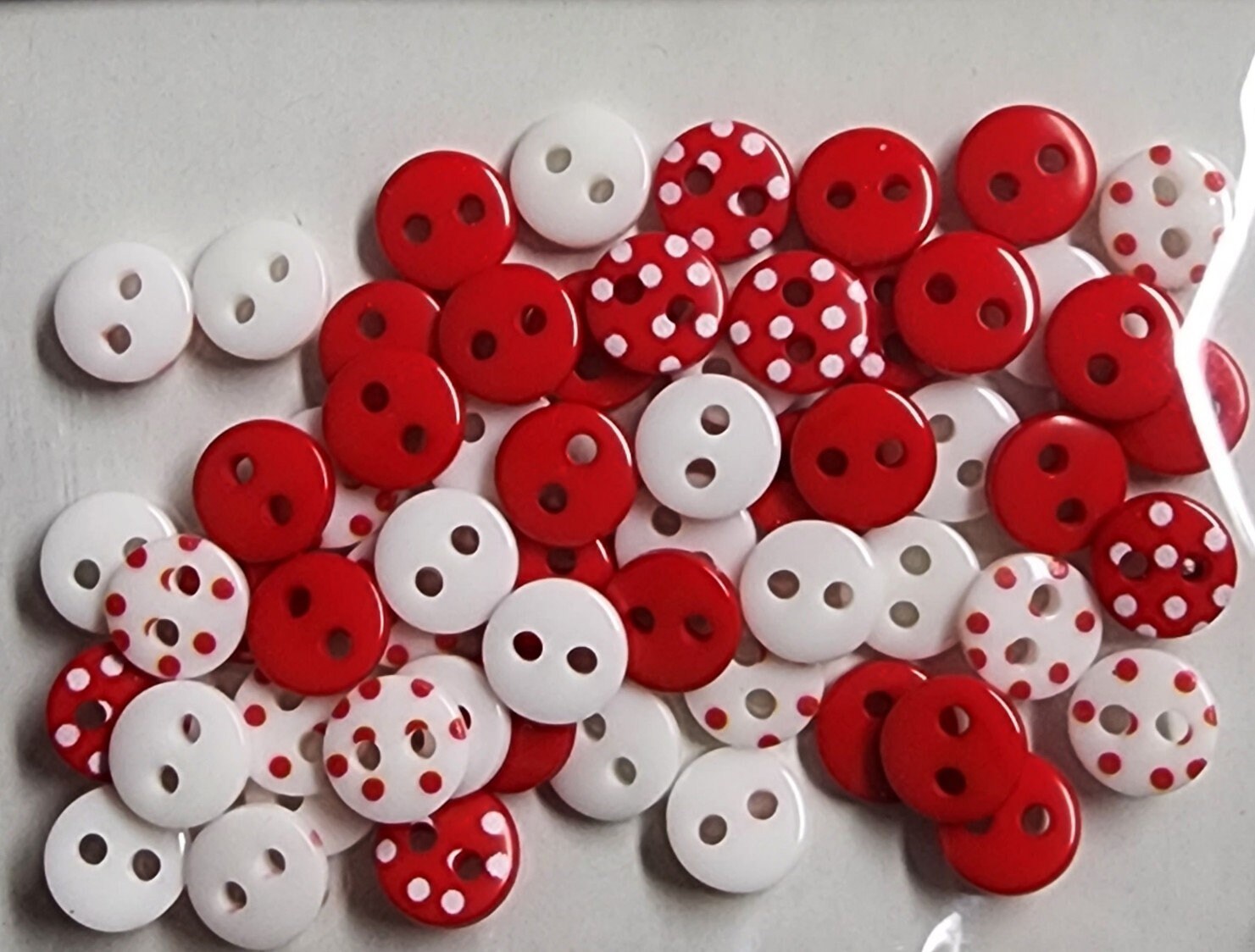 25mm Black Buttons Bulk, 2 Hole Buttons for Sewing, 1 Plastic