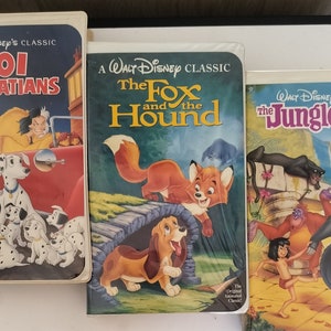 Lot of three VHS Disney Black Diamond Classics: 1994 Fox and hounds, 1991 Jungle Book, 1992 101 Dalmatians. Very good condition