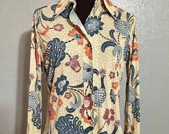 Vintage 1960s Mr. Dino Yellow Peacock Paisley Graphic Print Button Down  Shirt Blouse S-M